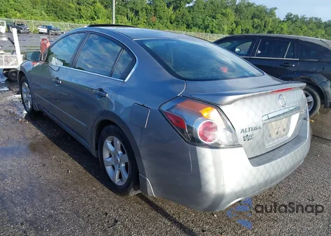 2009 Nissan Altima 2.5 S z USA, uszkodzony, nr VIN 1N4AL21E09N533733